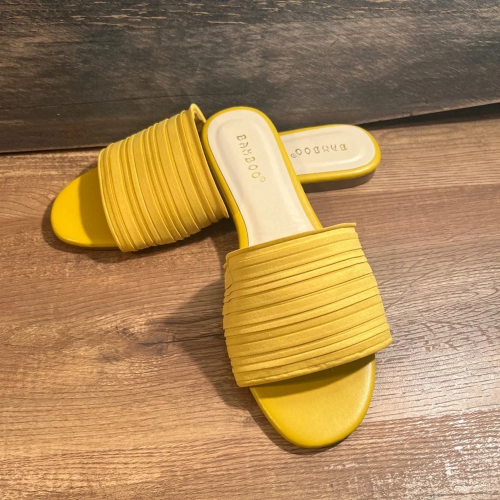 Bamboo Women's Yellow Slide Sandals - Picture 2 of 6
